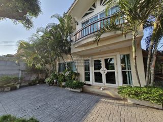 For sale 3 bedrooms house in Mueang Samut Prakan, Samut Prakan