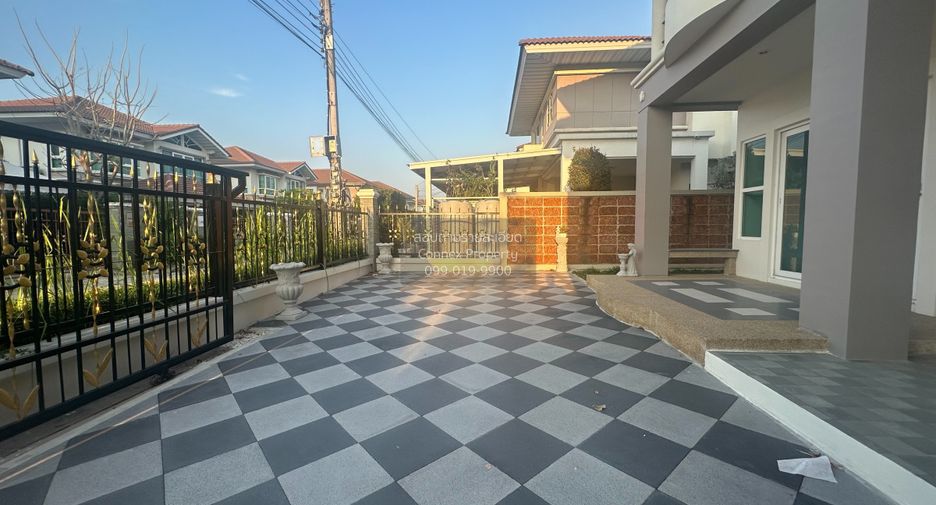 À vendre 4 chambres maison à Bang Khen, Bangkok