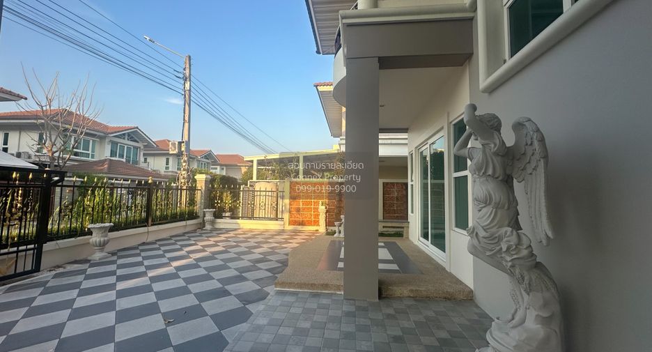 À vendre 4 chambres maison à Bang Khen, Bangkok