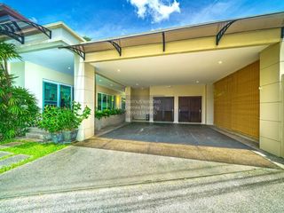 For sale 4 ベッドルーム house in Mueang Phuket, Phuket