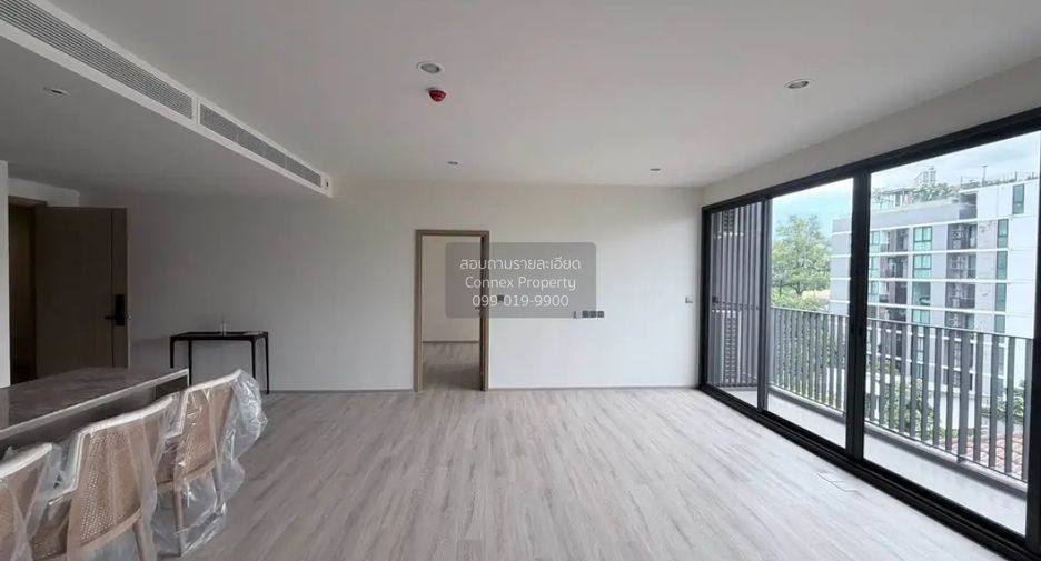 À vendre 3 chambres condo à Huai Khwang, Bangkok