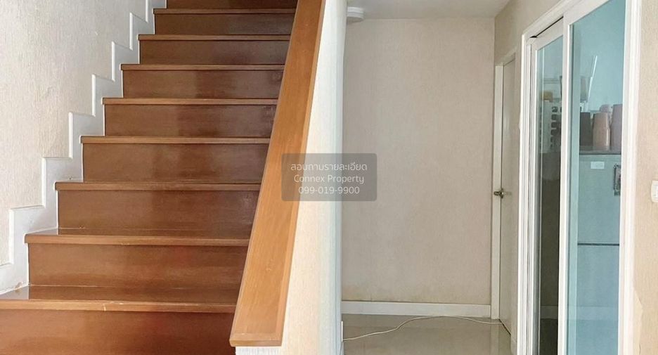 Casa en venta de 4 habitaciones en Bang Phli, Samut Prakan