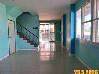 For sale 4 bedrooms townhouse in Lat Krabang, Bangkok