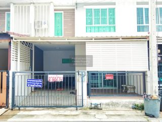 For sale 3 bedrooms townhouse in Mueang Pathum Thani, Pathum Thani