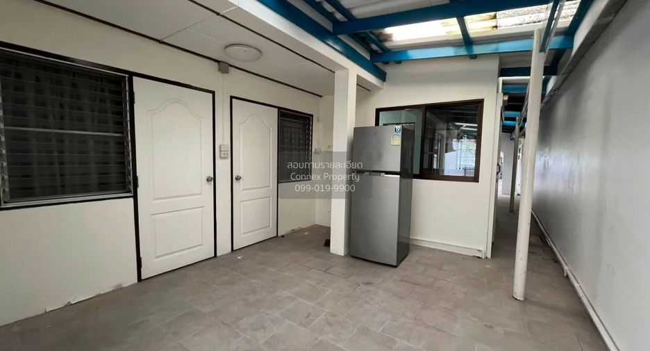For sale 5 bedrooms house in Suan Luang, Bangkok