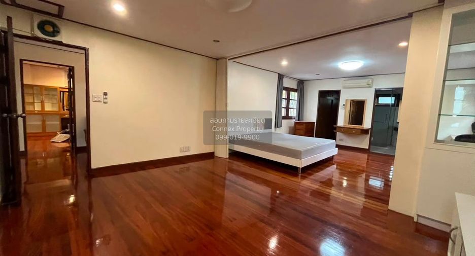 For sale 5 bedrooms house in Suan Luang, Bangkok