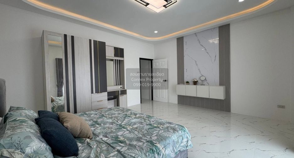 For sale 3 bedrooms house in East Pattaya, Pattaya