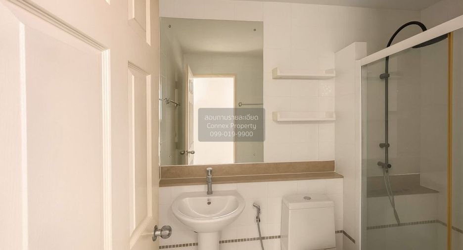 For sale 3 ベッドルーム townhouse in Bang Khen, Bangkok