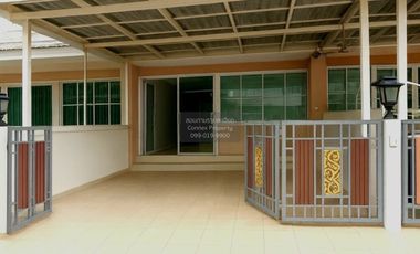 For sale 3 ベッドルーム townhouse in Bang Khen, Bangkok
