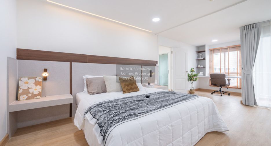 For sale 1 bed condo in Bang Na, Bangkok