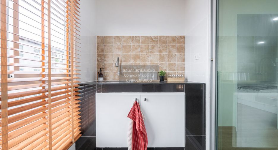 For sale 1 bed condo in Bang Na, Bangkok