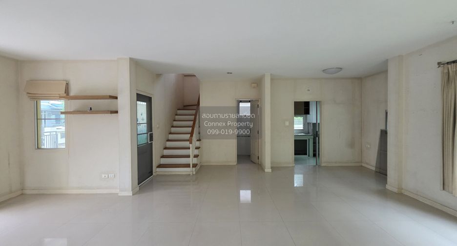 Casa en venta de 3 habitaciones en Bang Kruai, Nonthaburi
