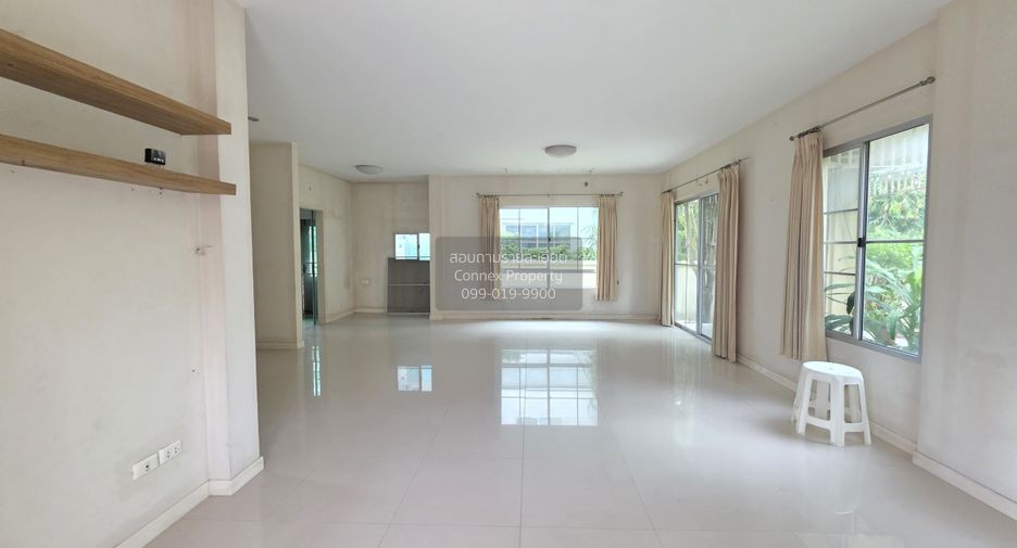 Casa en venta de 3 habitaciones en Bang Kruai, Nonthaburi