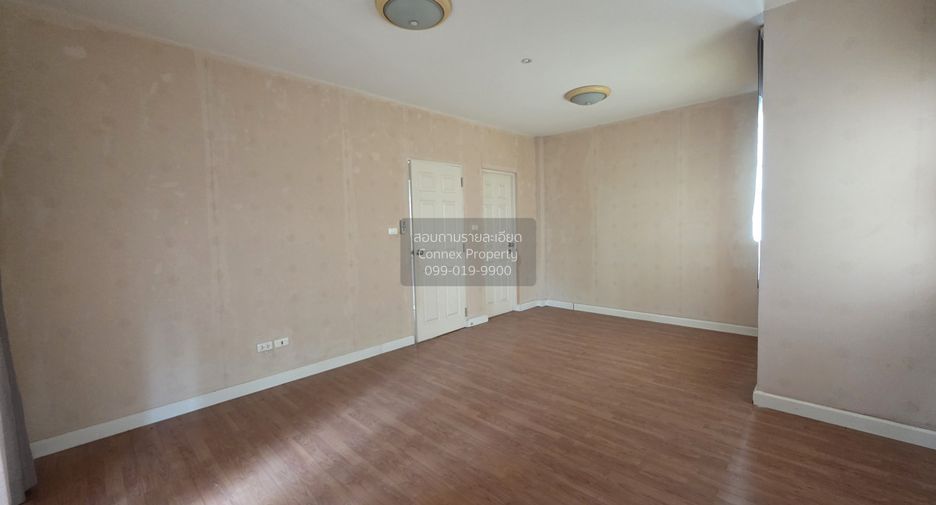 Casa en venta de 3 habitaciones en Bang Kruai, Nonthaburi
