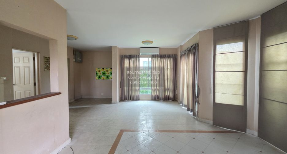 Casa en venta de 3 habitaciones en Bang Kruai, Nonthaburi
