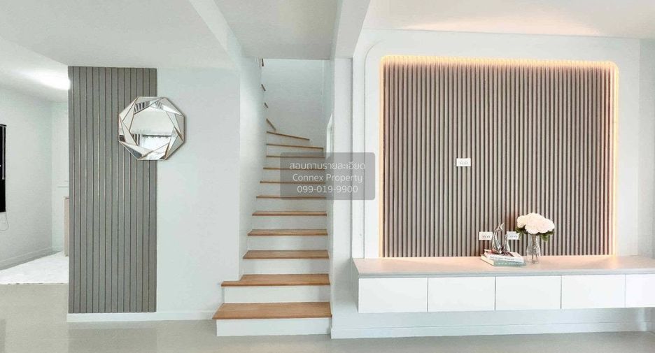 For sale 3 bedrooms townhouse in East Pattaya, Pattaya
