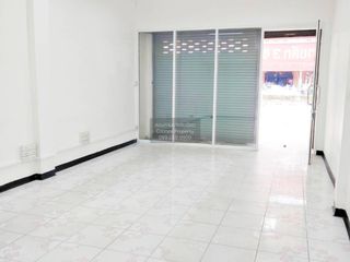 出售 10 卧室 商业空间 在 Mueang Pathum Thani, Pathum Thani