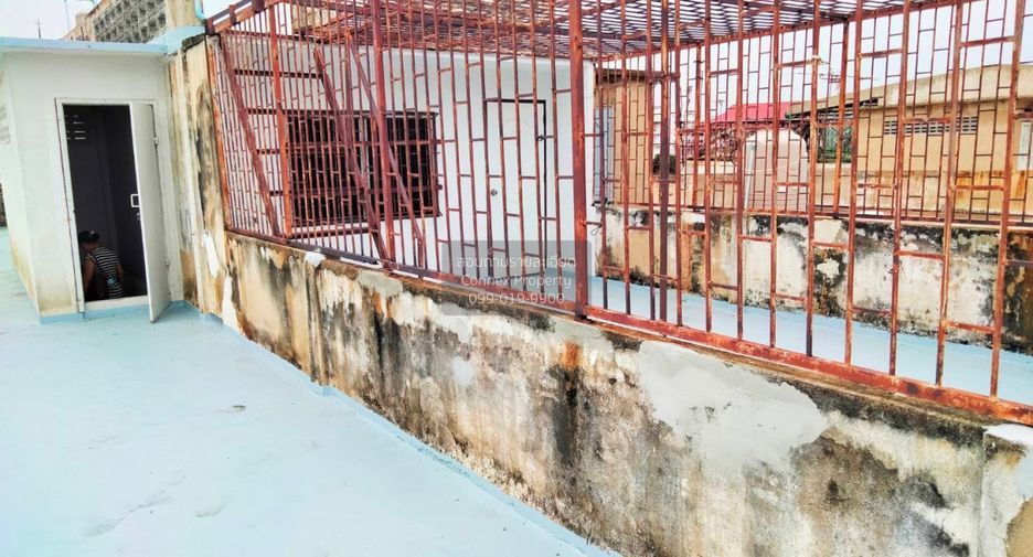 出售 10 卧室 商业空间 在 Mueang Pathum Thani, Pathum Thani