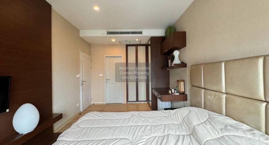 For sale 1 bed condo in Khlong Toei, Bangkok