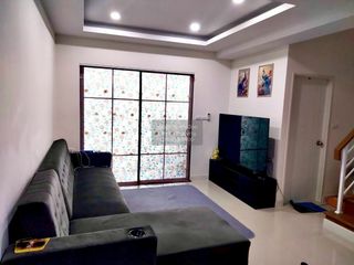Продажа 4 спальни таунхаус в Khlong Luang, Патумтани