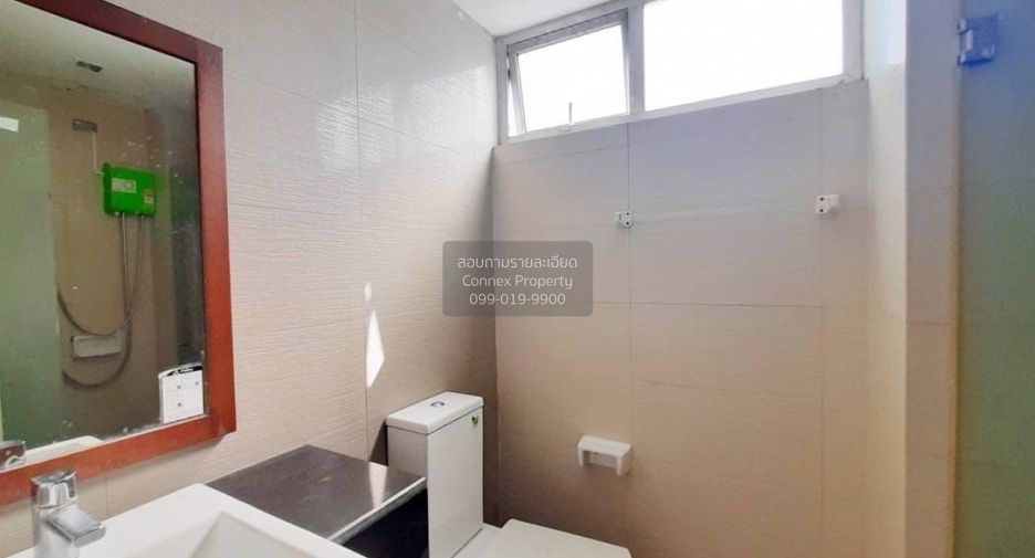 For sale 4 bedrooms house in Don Mueang, Bangkok
