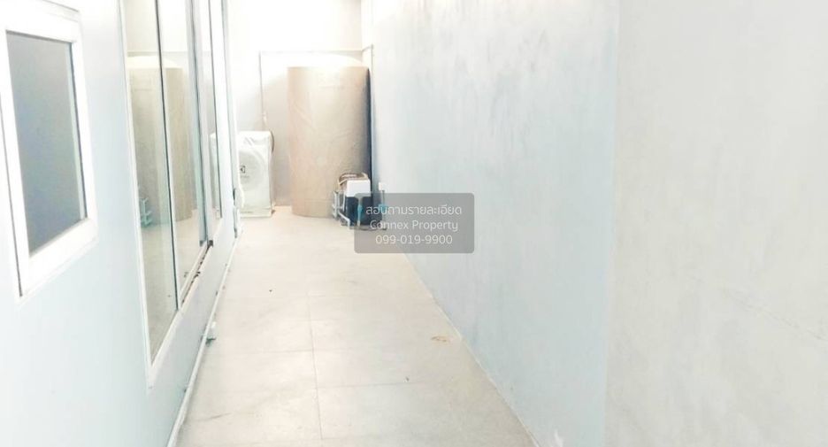 For sale 4 bedrooms house in Don Mueang, Bangkok