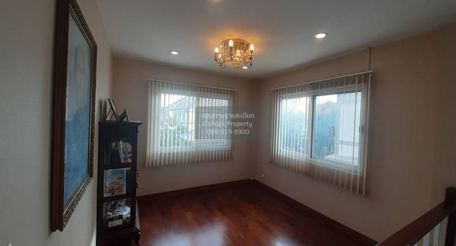 For sale 3 ベッドルーム house in Taling Chan, Bangkok