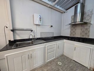 For sale 2 bedrooms townhouse in Bang Phli, Samut Prakan
