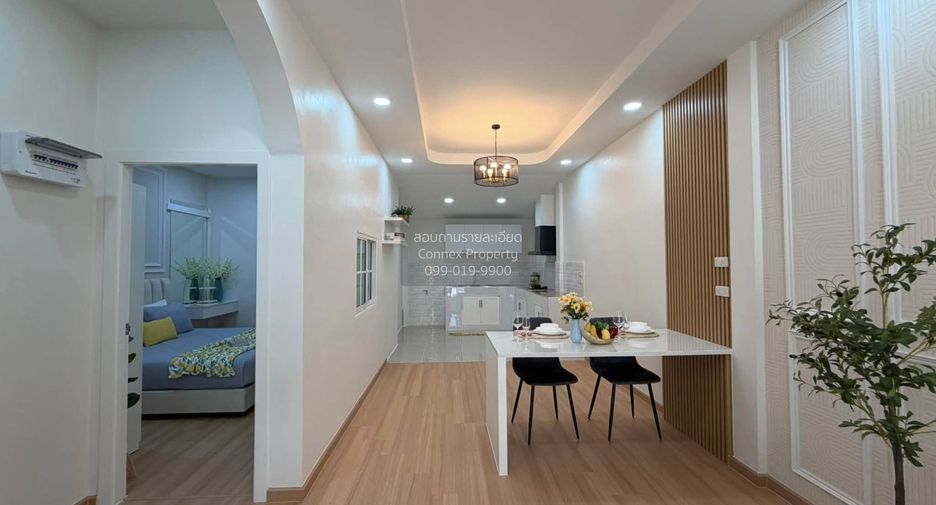 For sale 2 bedrooms townhouse in East Pattaya, Pattaya