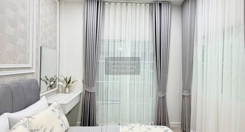 À vendre 2 chambres maison de ville à East Pattaya, Pattaya