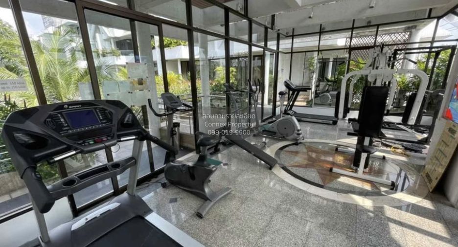ขาย 5 ห้องนอน ทาวน์เฮ้าส์ ใน วังทองหลาง, กรุงเทพฯ