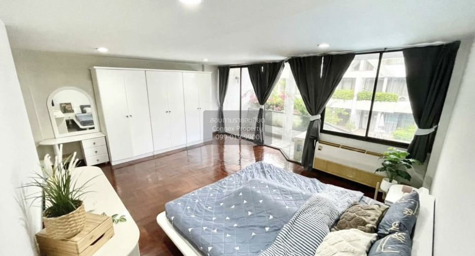 ขาย 5 ห้องนอน ทาวน์เฮ้าส์ ใน วังทองหลาง, กรุงเทพฯ