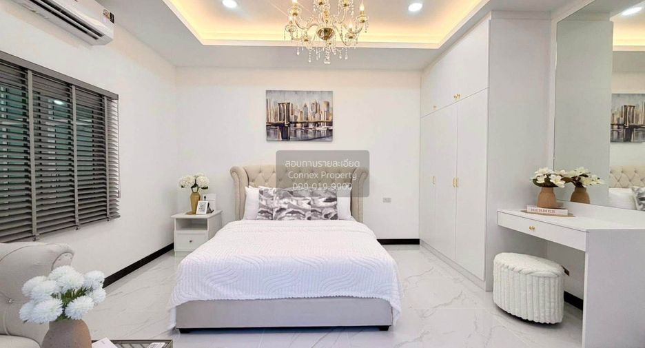 For sale 4 bedrooms house in East Pattaya, Pattaya