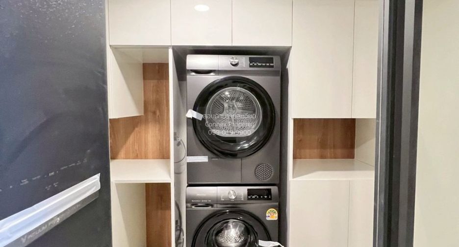 Condo en venta de 3 habitaciones en Huai Khwang, Bangkok