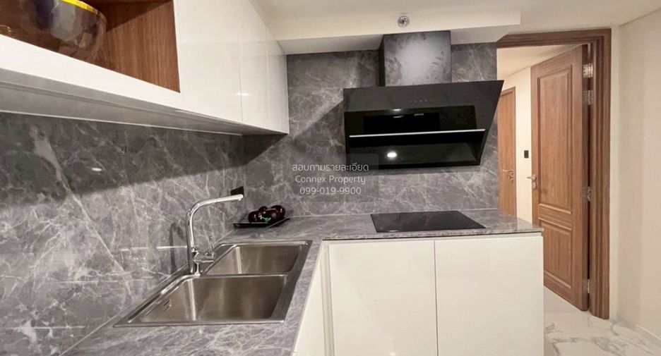 Condo en venta de 3 habitaciones en Huai Khwang, Bangkok