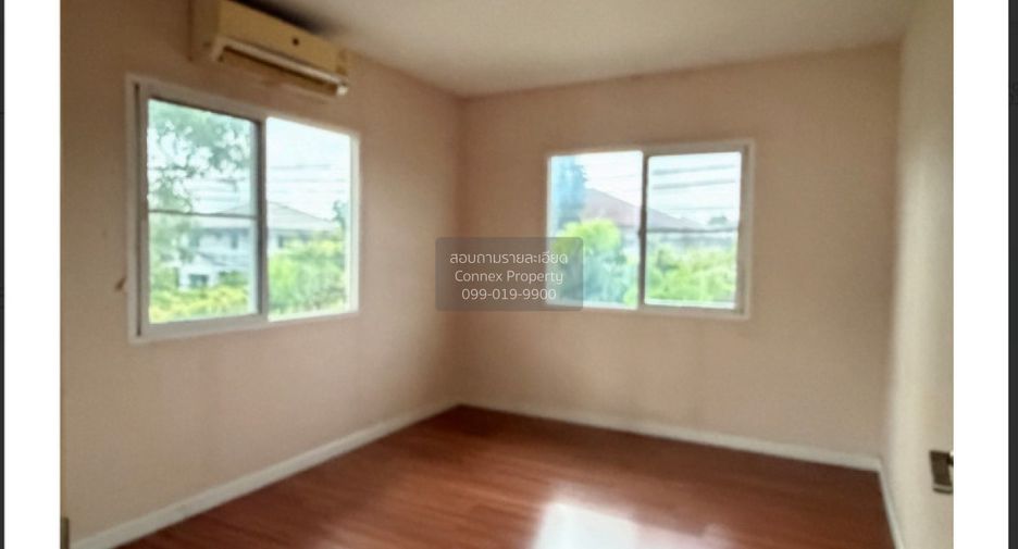 For sale 3 bedrooms house in Khlong Sam Wa, Bangkok