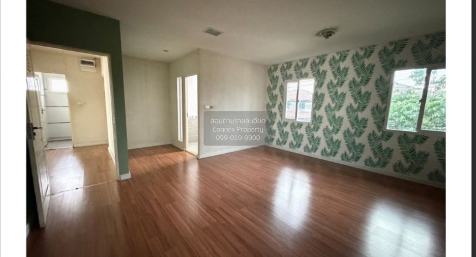 For sale 3 bedrooms house in Khlong Sam Wa, Bangkok