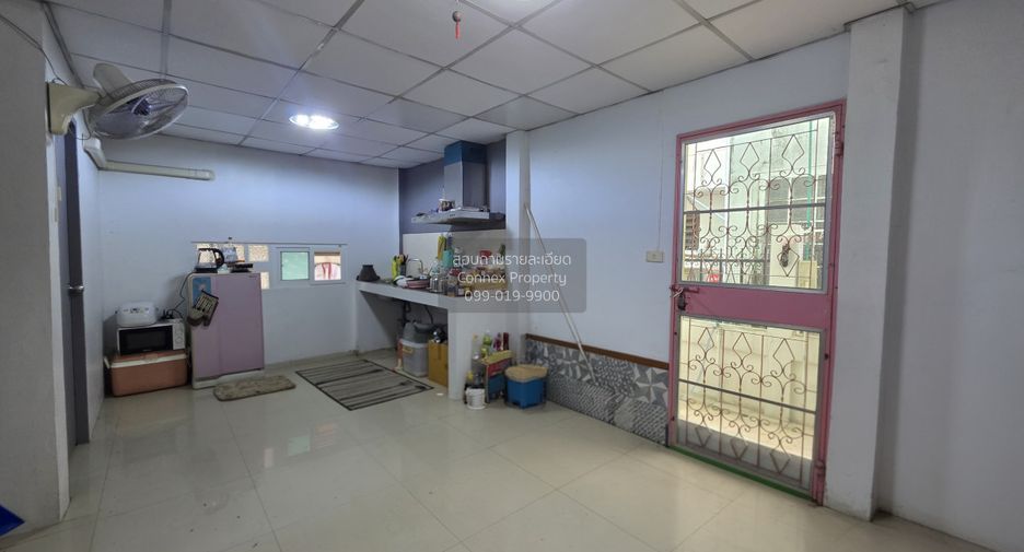 Reihenhaus zum Kauf mit 4 Zimmer in Bang Bua Thong, Nonthaburi