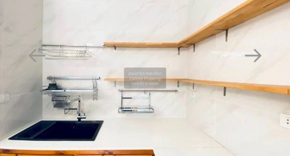 For sale 4 bedrooms house in Saphan Sung, Bangkok