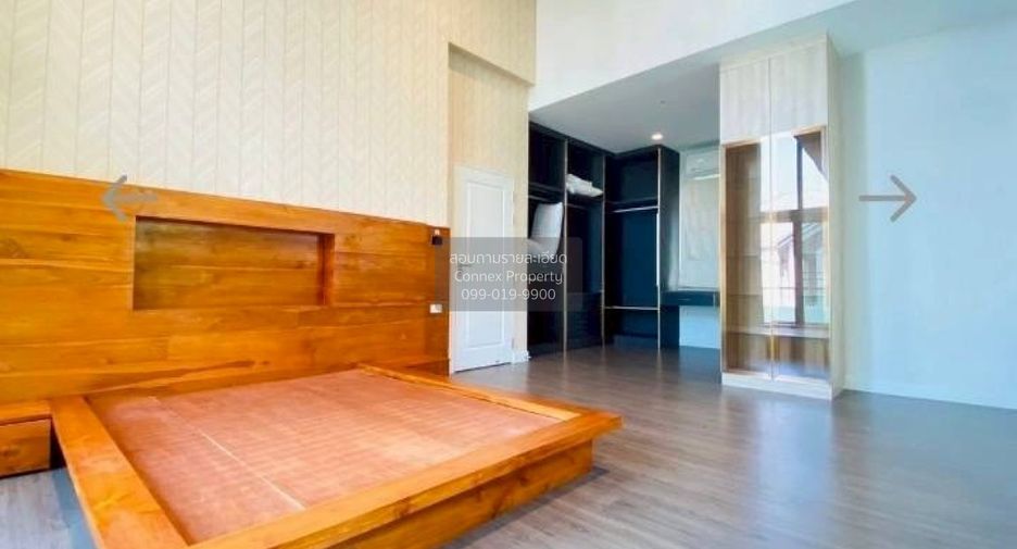 For sale 4 bedrooms house in Saphan Sung, Bangkok