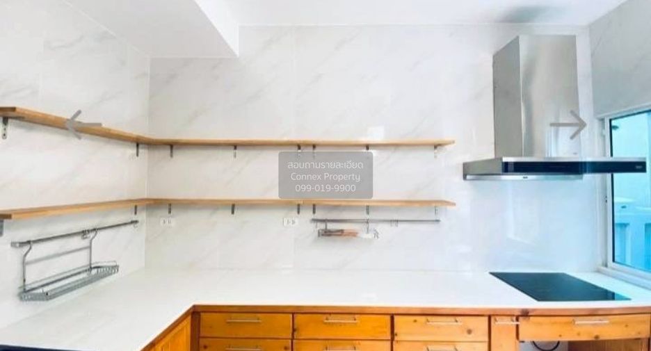 For sale 4 bedrooms house in Saphan Sung, Bangkok