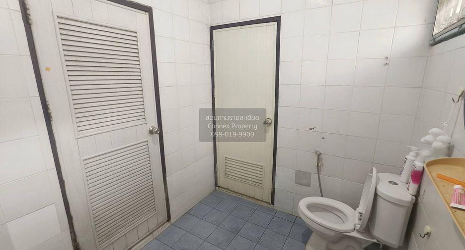 For sale 3 bedrooms house in Lat Krabang, Bangkok