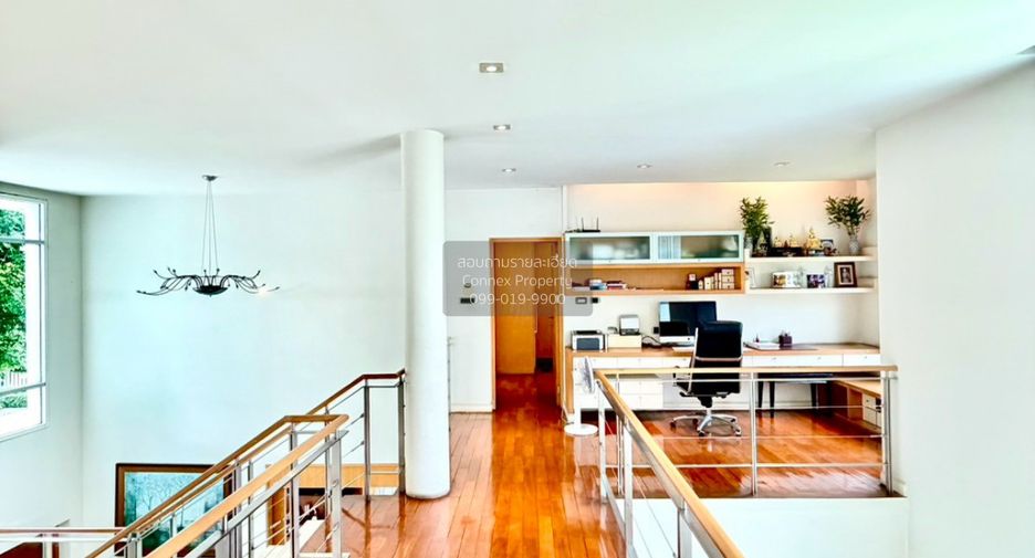 For sale 3 bedrooms house in Khan Na Yao, Bangkok