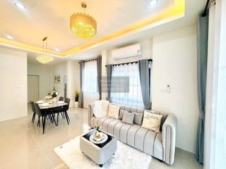 À vendre 3 chambres maison à Bang Lamung, Chonburi
