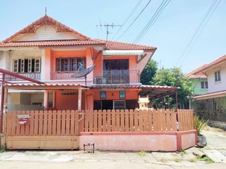 Продажа 4 спальни таунхаус в Khlong Luang, Патумтани