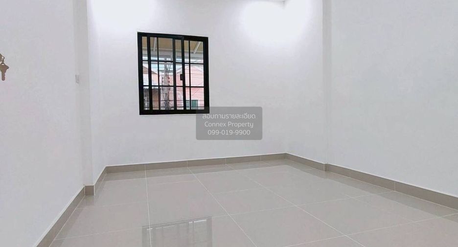 Продажа 3 спальни таунхаус в Khlong Luang, Патумтани