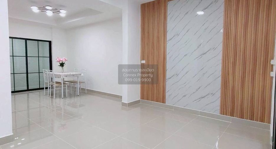Продажа 3 спальни таунхаус в Khlong Luang, Патумтани
