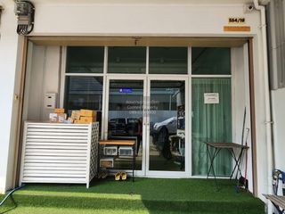 出售 3 卧室 商业空间 在 Phasi Charoen, 曼谷
