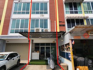 出售 3 卧室 商业空间 在 Phasi Charoen, 曼谷