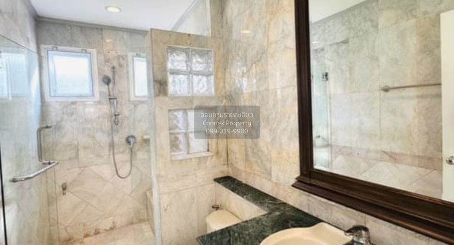Продажа 4 спальни дом в Mueang Pathum Thani, Патумтани